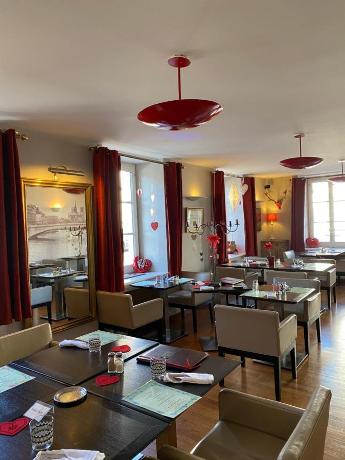 Hotel Restaurant Le Parc Arc-en-Barrois Buitenkant foto